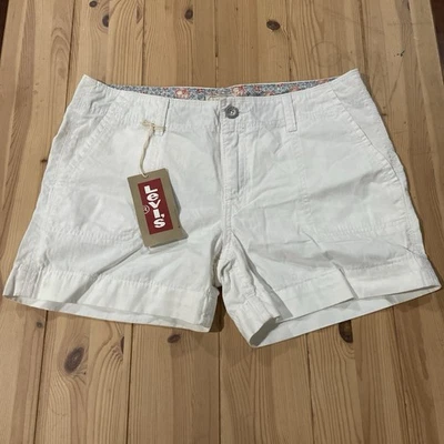 Levi's Women's Shorts Size 8 White Crafted with Pride New with Flaws! - Image 1 of 4
