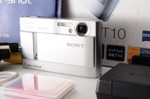 Cámara digital compacta casi nueva Sony Cyber Shot DSC-T10 plateada con caja de Japón - Imagen 1 de 24