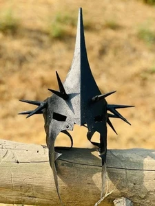 Elmetto Re Strega 18ga Signore dell'Anello Nazgul Elmetto Re di Angmar Elmetto - Foto 1 di 7