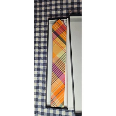 Corbata de algodón a cuadros naranja Vineyard Vines Martha's Vineyard seleccionada a mano Foto 1 de 4