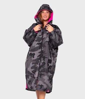 Dryrobe Advance Adult Long Sleeve Changing Robe - Image 1 of 4