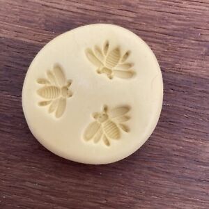 Small Bees Silicone Mould 14 mm Cake Decorate Sugarpaste Polymer Clay Fimo PMC 
