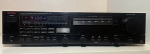 Vintage Luxman R-113 (1990, Japan) 35 Watt, AM/FM Stereo Receiver mit Phono - Bild 1 von 7