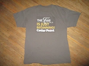 CEDAR POINT FUN IS JUST BEGINNING T SHIRT Amusement Park Roller Coaster LARGE - Picture 1 of 2