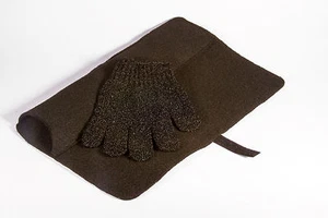 Mateque Black Heat proof Travel Mat & Heat Resistant Glove For use with GHD,C9 - Picture 1 of 3