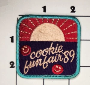 1989 Cookie Fun Fair Patch Girl Scouts USA Vintage Iron On Embroidered Uniform - Picture 1 of 1