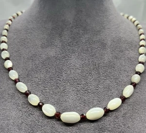 Collana in Madreperla e Garnet 50cm – Sfere a Scalare 4-10mm, Argento 925 - Imagen 1 de 7