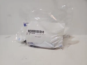 GM Exhaust Valves Pack of 12 12631974 - Picture 1 of 3