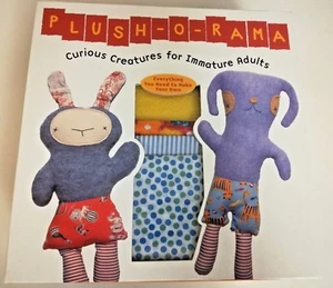 Plüsch O Rama Neugierige Kreaturen Unreife Erwachsene Stoff Puppe Kunst Kit Erwachsene Spaß Neu im Karton - Bild 1 von 5