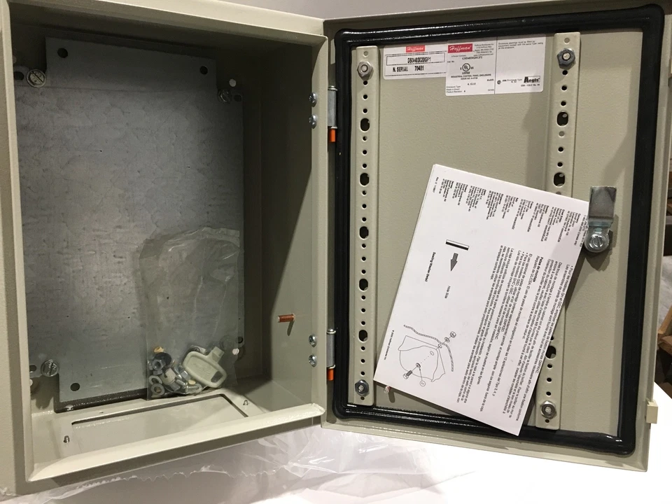 HOFFMAN GSD403020GP1 AEGIS 400X300X200 15.74x11.81x7.87" ENLCOSURE NEW!!! - Image 1 of 4