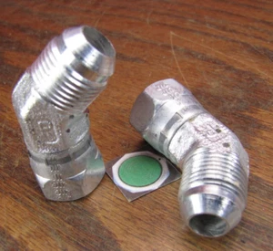 Crown Forklift 45° Hydraulic Fittings (2) Clark lot 12K6 - Picture 1 of 3