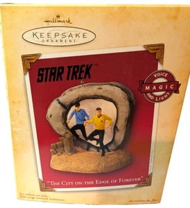Hallmark Keepsake Star Trek "The City on the Edge of Forever" Voice & Light - Picture 1 of 3