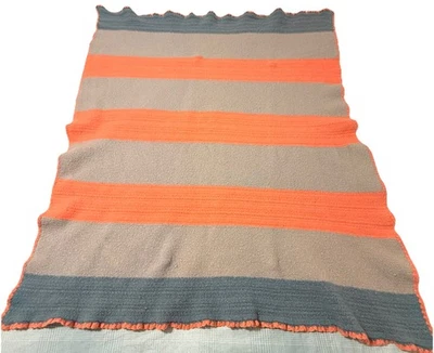 Manta tejida de lana hecha a mano gris coral acero gris 50x57 tiro texturizado afgano Foto 1 de 4