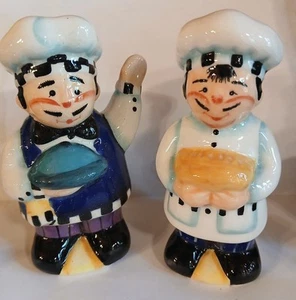 Linda Jacque Chef Salt & Pepper Shakers Porcelain - Picture 1 of 13