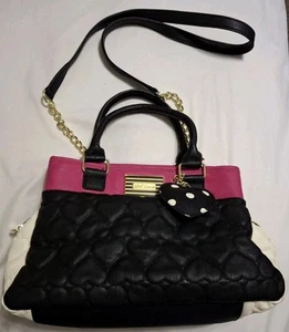 Betsey Johnson Schulter/Umhängetasche Handtasche schwarz & weiß gestreift pink, neu ohne Etikett - Bild 1 von 8