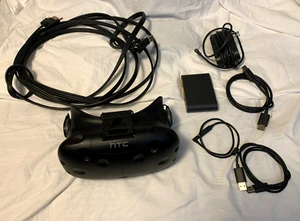 HTC Vive Virtual Reality Headset And Cables with Link Box and Cables - Picture 1 of 7