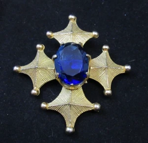 Vintage H Pomerantz & Co NY Signed Maltese Cross Brooch Pin Large Faux Sapphire - Picture 1 of 11