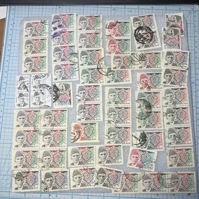 55 estampillas de Pakistán usadas/canceladas de Muhammad Ali Jinnah años 90; RS. 5,10,15,20,30. Foto 1 de 4