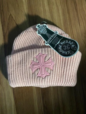Gorro Chrome Hearts - Icono de Streetwear, estilo acogedor y audaz Foto 1 de 3