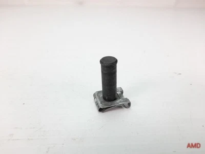 Штифт педали тормоза 2007 BMW 335i 335xi 328xi 328i E90 E92 с зажимом 34336753646 - Изображение 1 из 3