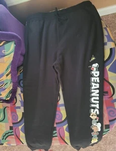 Peanuts sweatpantsNWTPeanuts sweatpants - Picture 1 of 4