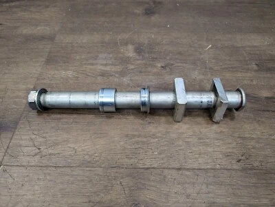 Yamaha FZ10 FZ-10 MT10 2017-2024 OEM llanta delantera eje de rueda - 2CR-25181-00-00 Foto 1 de 4