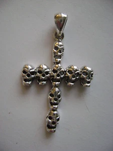 Sterling Silver 8 Skull Cross Pendant New - Imagen 1 de 2