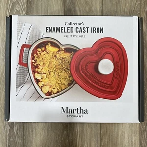 New Martha Stewart Collection Enameled Cast Iron 2 QT Heart Shaped Casserole Red - Picture 1 of 4