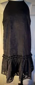 VESTIDO para mujer MAGGY LONDON funda con volantes dobladillo. Talla 8. Encaje forrado en relieve. - Imagen 1 de 6