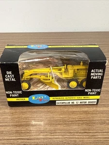 Lit'l Toy # 2-69  Caterpillar No. 12 Motor Grader  New With Box - Picture 1 of 9