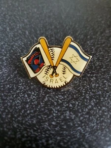 Israel Little League Baseball Pin, Israeli Flag, Ball & Bat - Picture 1 of 12