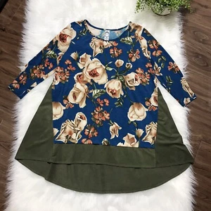 Honeyme Women Green Floral Tunic Hi/low Hem SZ S  3/4 Sleeves Olive Green Suede - Picture 1 of 8