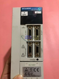 UNO Servo Drive Mitsubishi MR-J2S-40B1-QA112 Usado Probado Bueno - Imagen 1 de 5