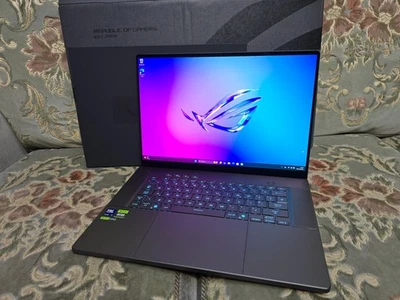 ASUS ROG Zephyrus G16 Ultra 9 285H RTX 5080 32G 2TB OLED 240Hz Gaming Laptop - Image 1 of 4