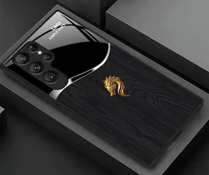 Samsung Galaxy S20 Ultra High Gloss Black & Gold Dragon Handyhülle  - Bild 1 von 3