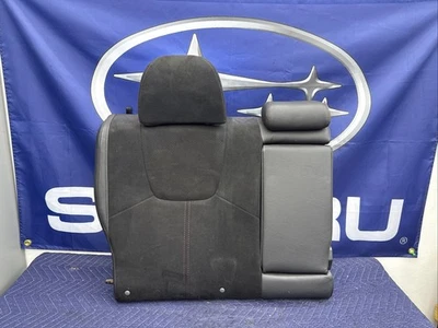 Cojín de asiento trasero superior derecho pasajero Subaru Impreza WRX STI 2008-2014 sedán Foto 1 de 4