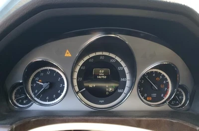 Cuadro medidor velocímetro OE clase E 2012-2013 142 k millas Mercedes-Benz Foto 1 de 4