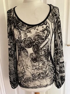 HERMOSO TOP SAVE THE QUEEN CREMA NEGRO MALLA TALLA MEDIANA UK 10 APX EN MUY BUENA CONDICIÓN - Imagen 1 de 8