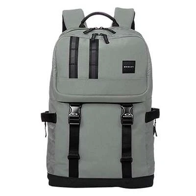 [921427-24A] Mochila masculina Oakley cubo utilitário - Imagem 1 de 3