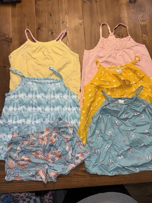 Girls OshKosh Lot 5 Tank tops, 1 Pair Shorts, Size 10 - Image 1 of 4