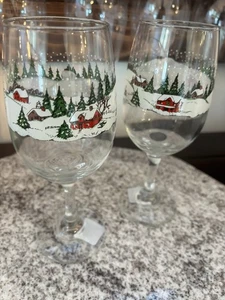 JUEGO DE 2 COPAS DE AGUA DE VIDRIO LIBBEY WINTER VILLAGE 7 5/8" - Imagen 1 de 5