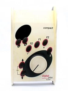 LENZ 'MULTI' GAUGE 60500 COMPACT DCC CONTROLLER - Picture 1 of 5