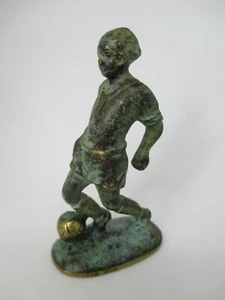 Memorabilia de fútbol figura asesino de brasas años 40 50 latón bronce bailarín antiguo - Imagen 1 de 6