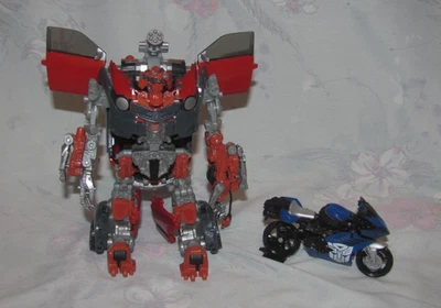 Vintage 2009 Transformers ROTF Human Alliance Mudflap and Chromia, No Simmons Foto 1 de 4