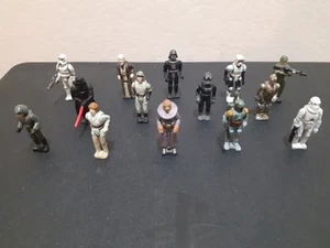 X 14 Vintage Micro Machines Star Wars Figures - Foto 1 di 3