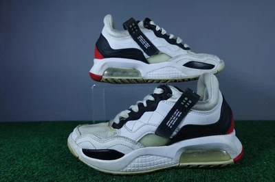 Jordan Zapatos Juveniles Talla 6.5Y Blanco Negro Rojo 23 Engineered Air Max Tenis Foto 1 de 4