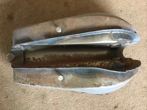 Triumph T160 T 160 Trident Benzintank - Bild 1 von 21