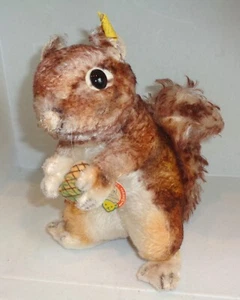 Steiff: Stattliches Eichhörnchen "Perri" mit KFS - Bild 1 von 4