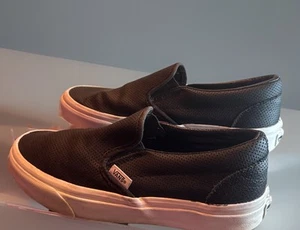 VANS Perf Leather Black Slip On Shoes Women 7 Mens 5.5 Unisex - Picture 1 of 4