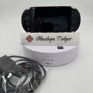 Consola PS Vita Sony Roja Negra PCH-2000 8 GB Chager Probada Trabajo LANK A Envío en 1 día - Imagen 1 de 19